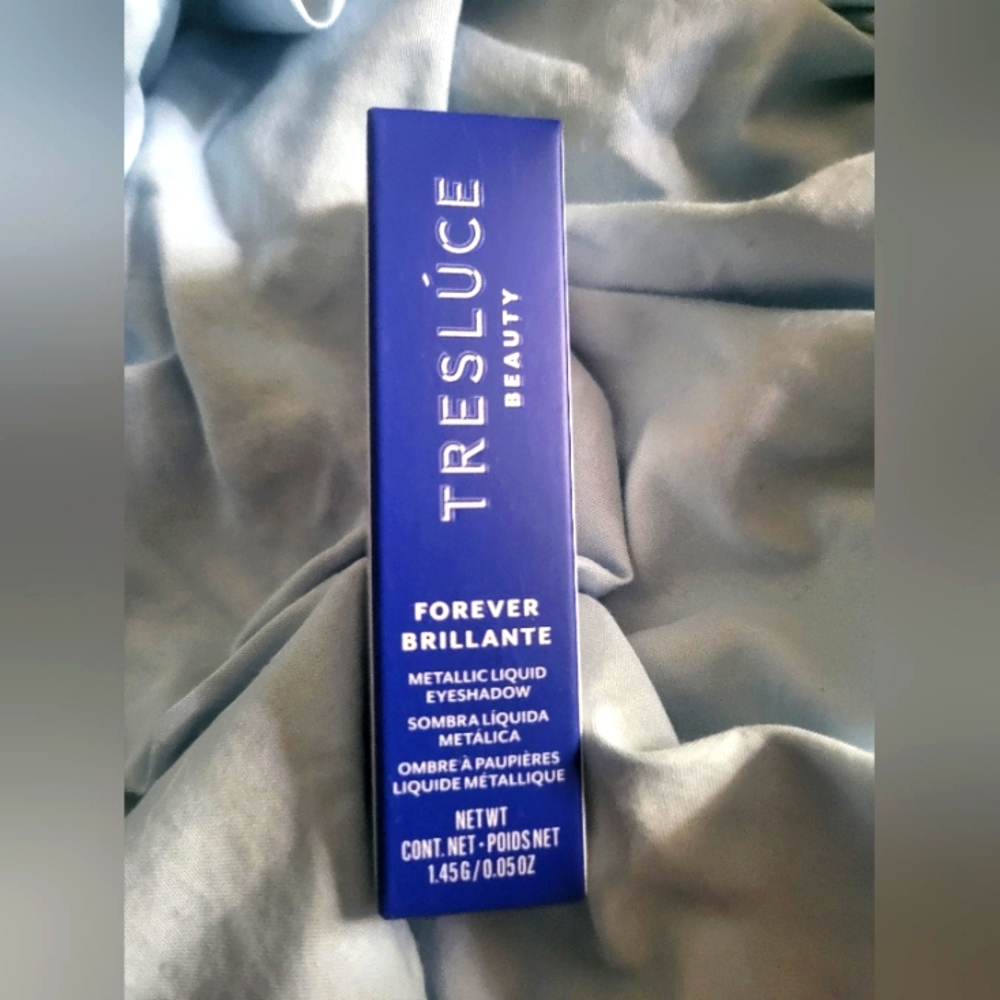 BNIB TRESLUCE Forever Brillante Metallic Liquid Eyeshadow Crystal Mint 0…
